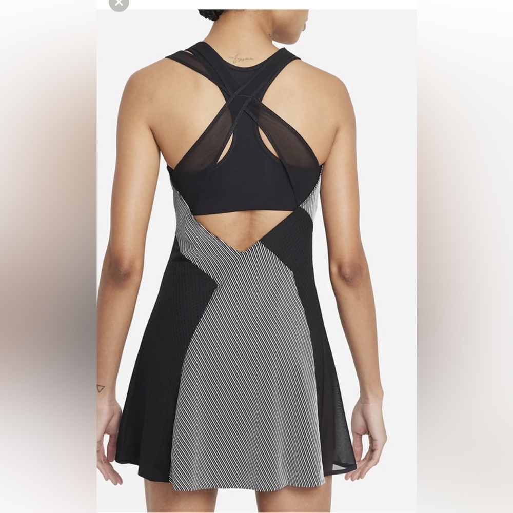 Nike Naomi Osaka 2021 Monte Carlo tennis dress size M mesh black gray stripes - Picture 4 of 9